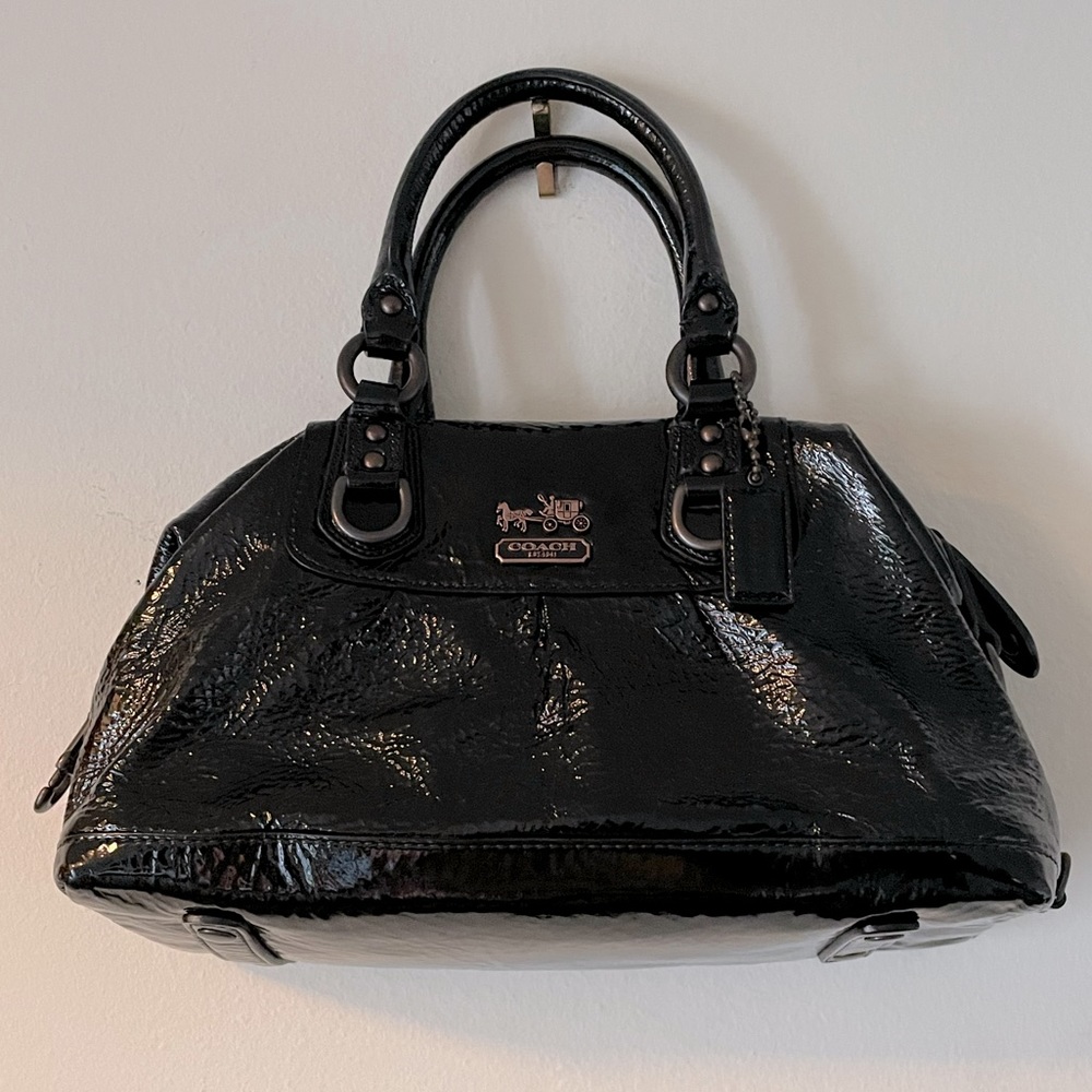 COACH Sabrina patent crinkle leather bag